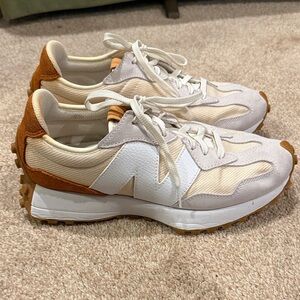 New Balance 327